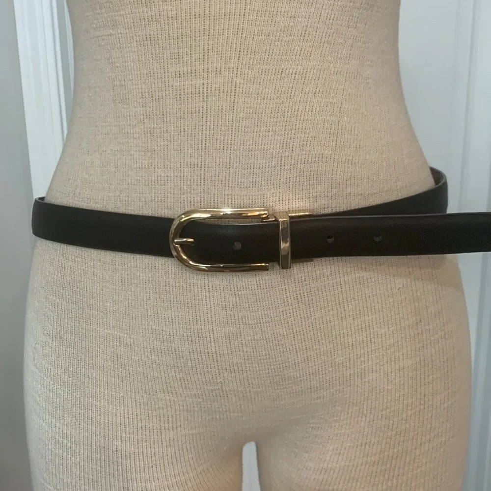 Leather black/brown reversible belt with gold buckle